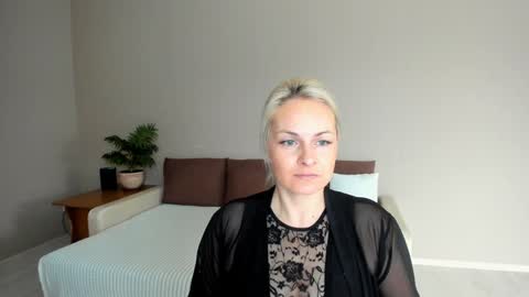 Alicee online show from 30, 1, 2025