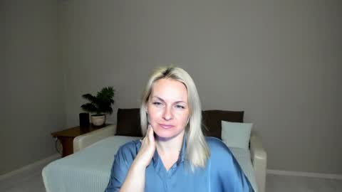 Alicee online show from 31, 1, 2025