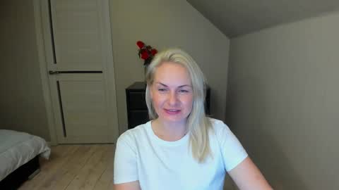 Alicee online show from 7, 10, 2025