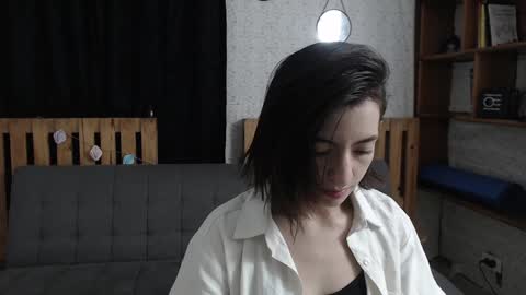 alicee_logan_ online show from 5, 1, 2025