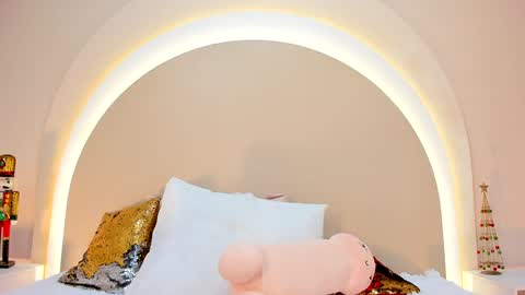 alice online show from 6, 1, 2025