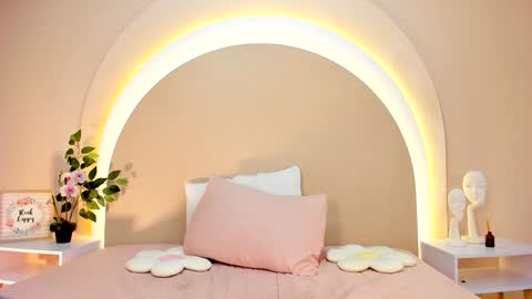 alice online show from 1, 2, 2025