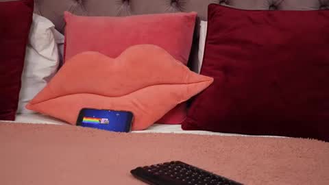 Snapshot of alicehadley chatting on 15, 12, 2025 AliceHadley online show from 15, 12, 2025