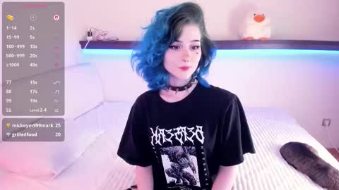 Snapshot of alicentity chatting on 19, 10, 2025 Alice online show from 19, 10, 2025