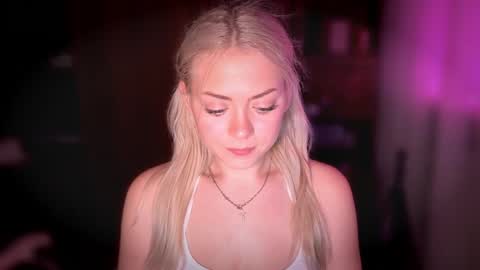 aliceoceaneyes online show from 30, 10, 2025