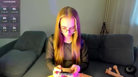 Alice online show from 23, 9, 2025
