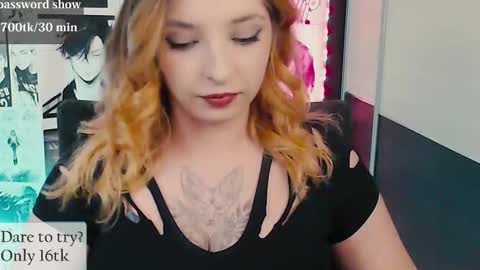 Snapshot of aliceriddle1 chatting on 1, 12, 2025 aliceriddle1 online show from 1, 12, 2025