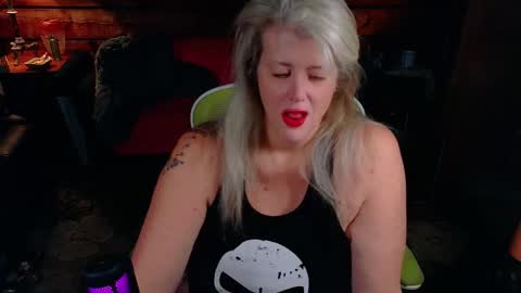 Alices Curiosity online show from 30, 11, 2025