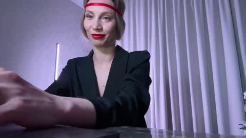 Snapshot of alicewonders_ chatting on 23, 12, 2024 Alice online show from 23, 12, 2024