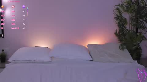 Mia online show from 21, 10, 2025