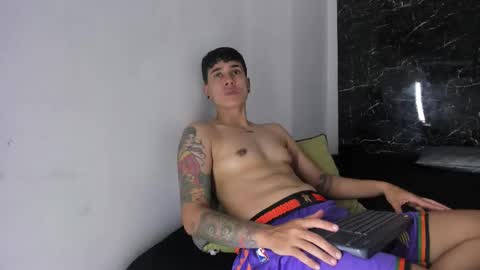 Alicia  online show from 3, 2, 2026