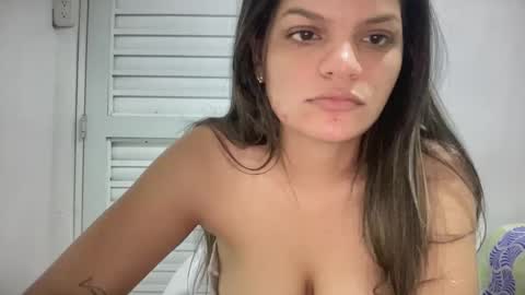 Snapshot of alicie_shy1 chatting on 11, 9, 2025 alicie online show from 11, 9, 2025