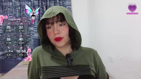 Snapshot of aliciia_23 chatting on 13, 11, 2025 aliciia_23 online show from 13, 11, 2025