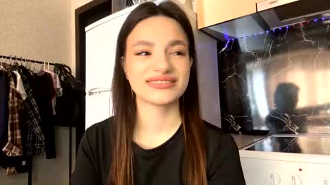 Snapshot of alidagenthner chatting on 31, 3, 2026 Niki online show from 31, 3, 2026