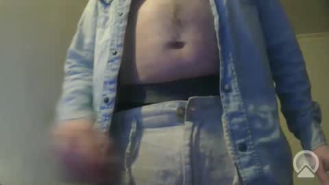 Snapshot of aligator2001 chatting on 14, 11, 2025 daddy online show from 14, 11, 2025