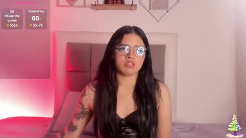 aliice_walker_ online show from 18, 1, 2025