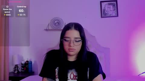 aliice_walker_ online show from 3, 2, 2025