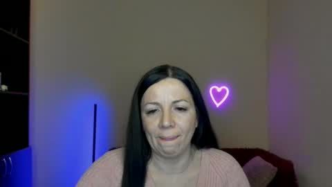 Alika online show from 4, 3, 2025