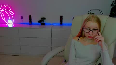 Alina online show from 8, 10, 2025