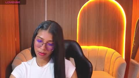 Snapshot of alina_b_ chatting on 15, 1, 2026 alina_b_ online show from 15, 1, 2026