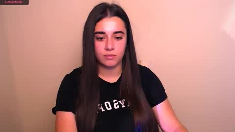 Snapshot of alinaasti_ chatting on 27, 10, 2025 Alina online show from 27, 10, 2025