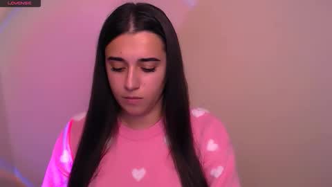 Snapshot of alinaasti_ chatting on 30, 10, 2025 Alina online show from 30, 10, 2025