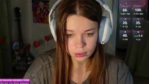 Snapshot of alinabae chatting on 26, 10, 2025 Alina and Ben online show from 26, 10, 2025