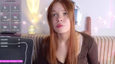 Snapshot of alinabae chatting on 22, 11, 2025 Alina and Ben online show from 22, 11, 2025