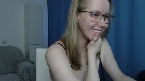 alinasei online show from 13, 11, 2025