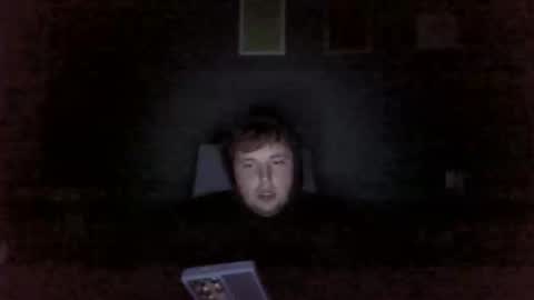 Snapshot of aliprcalica1 chatting on 25, 10, 2025 Chris online show from 25, 10, 2025