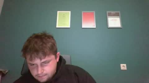 Snapshot of aliprcalica1 chatting on 28, 10, 2025 Chris online show from 28, 10, 2025