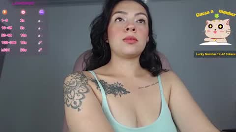 Alejandra online show from 15, 9, 2025
