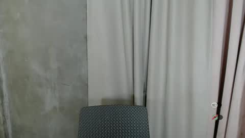Snapshot of alisa_kiss_ chatting on 17, 12, 2024 Shanti xhey online show from 17, 12, 2024