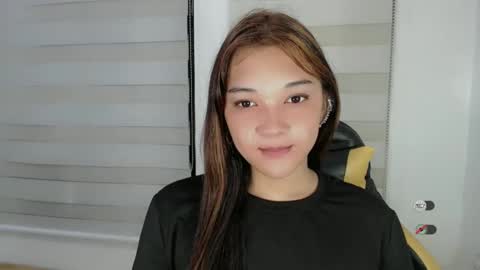 Snapshot of alisa_kiss_ chatting on 5, 2, 2025 Shanti xhey online show from 5, 2, 2025