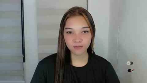 Snapshot of alisa_kiss_ chatting on 6, 2, 2025 Shanti xhey online show from 6, 2, 2025