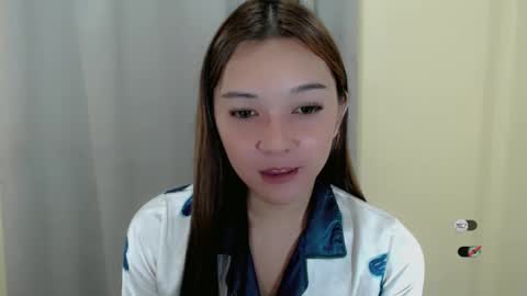 Snapshot of alisa_kiss_ chatting on 19, 2, 2025 Shanti xhey online show from 19, 2, 2025