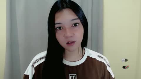 Snapshot of alisa_kiss_ chatting on 3, 3, 2025 Shanti xhey online show from 3, 3, 2025
