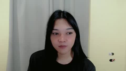 Snapshot of alisa_kiss_ chatting on 5, 3, 2025 Shanti xhey online show from 5, 3, 2025