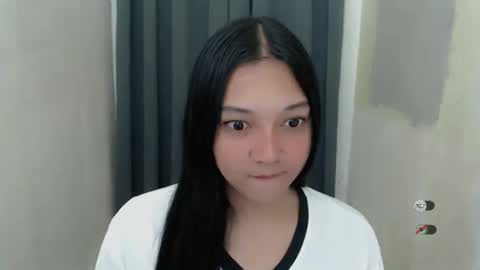 Snapshot of alisa_kiss_ chatting on 13, 9, 2025 Shanti xhey online show from 13, 9, 2025