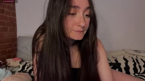 Snapshot of alisaacoy chatting on 23, 9, 2025 alisa online show from 23, 9, 2025