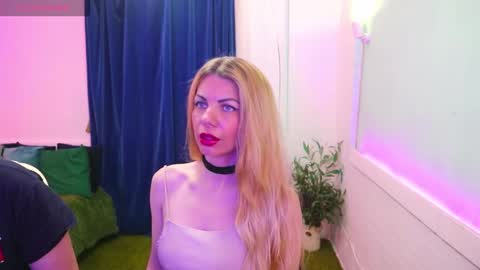 Alisa Aleks online show from 9, 11, 2025