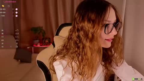 Alisa online show from 28, 1, 2025
