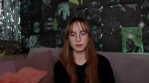 Snapshot of alishakelly chatting on 24, 10, 2025 alishakelly online show from 24, 10, 2025