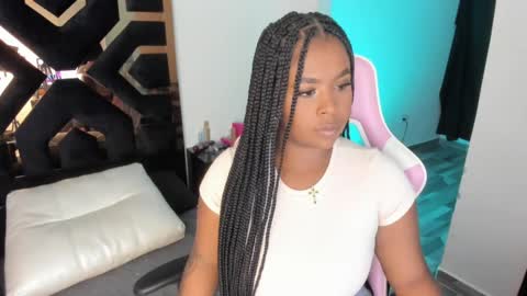 Alisha online show from 8, 3, 2025