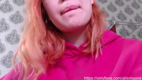 Snapshot of alismoona chatting on 17, 3, 2026 Alisa online show from 17, 3, 2026