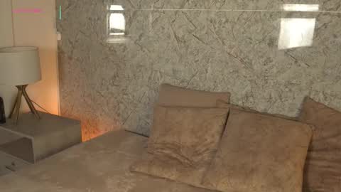 A L I S O N  online show from 4, 2, 2026