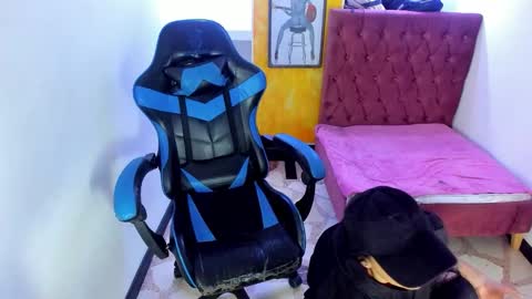 ALISON MOON online show from 20, 10, 2025