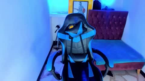 ALISON MOON online show from 18, 11, 2025