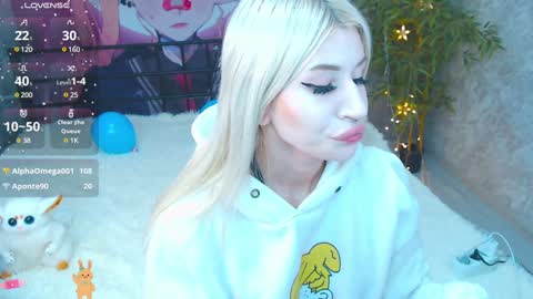 Snapshot of alison_moonlight chatting on 25, 12, 2024 Alison online show from 25, 12, 2024