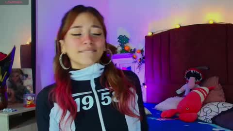 Alisson IG alisson zafiro27 online show from 13, 11, 2025